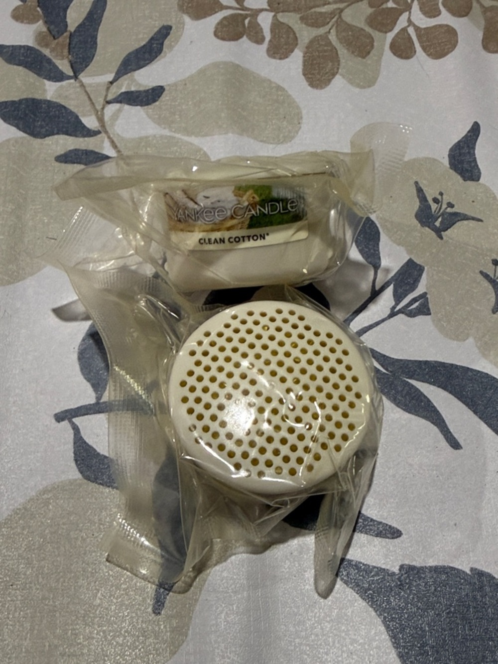 Yankee Candle Clean Cotton wax melt air freshener-2 pack